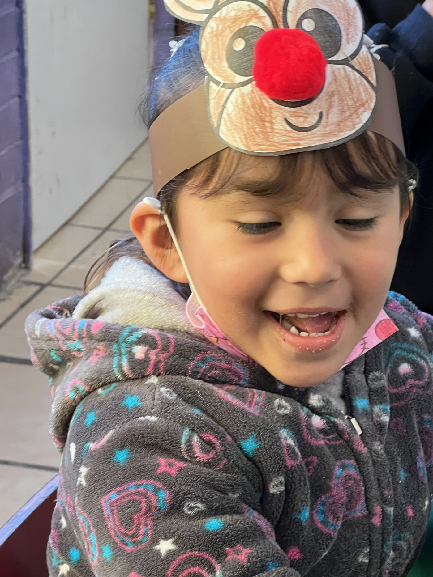 girl hopes for surgery for Christmas so that she may walk.
